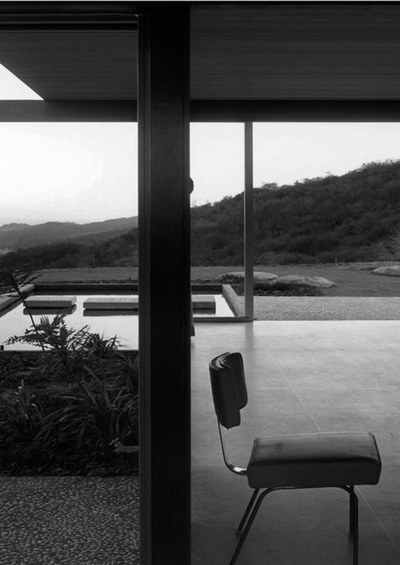 LaformaenlaarquitecturaresidencialdeRichardNeutra_page0001.jpg